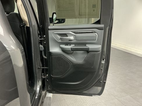 Used 2020 RAM 1500 Big Horn AWD/4WD image 29