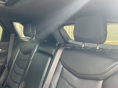 Used 2019 Cadillac XT5 Platinum image 19