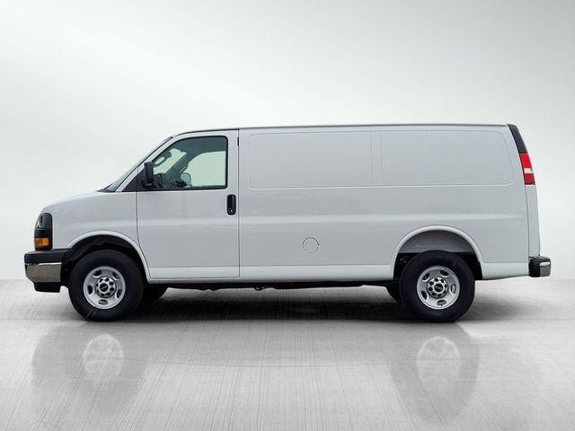 New 2026 GMC Savana 2500 w/ Driver Convenience Package RWD image 7