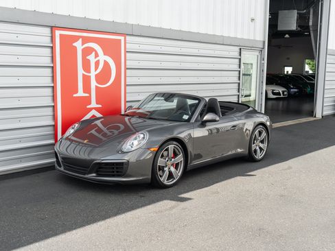 Used 2017 Porsche 911 Carrera S RWD image 35