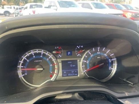 Used 2019 Toyota 4Runner TRD Off-Road Premium image 19