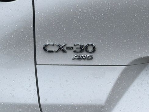 Used 2023 MAZDA CX-30 AWD 2.5 S w/ Premium Package image 22