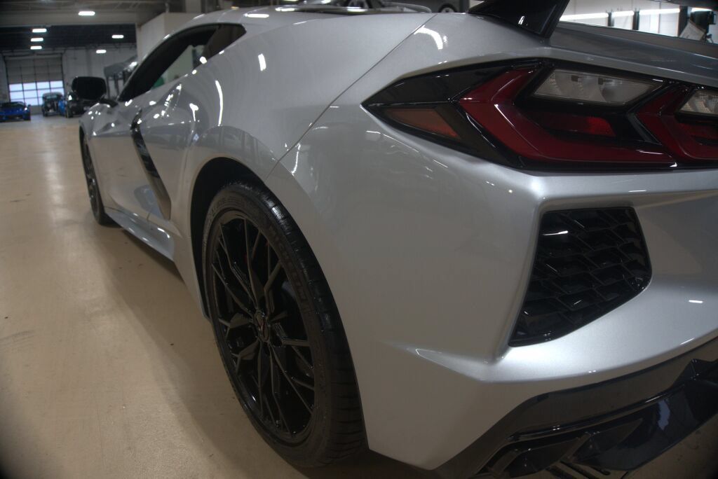 Used 2026 Chevrolet Corvette Stingray Preferred Cpe w/ Z51 Performance Package RWD image 21