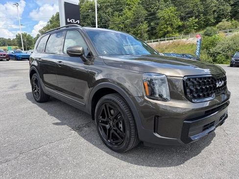 Used 2024 Kia Telluride EX X-Line AWD/4WD image 17