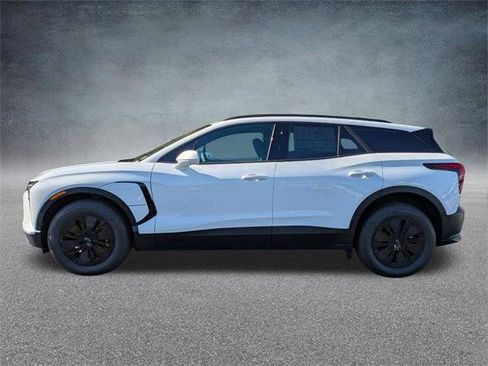 New 2026 Chevrolet Blazer EV LT image 7