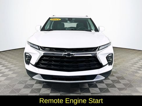 Used 2024 Chevrolet Blazer LT w/ Convenience Package FWD image 4