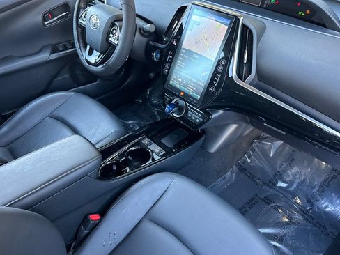 Used 2020 Toyota Prius Prime Limited FWD image 17