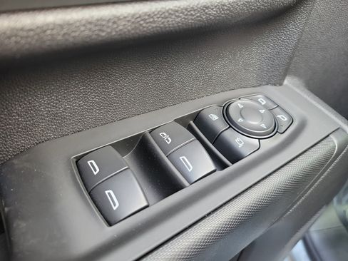 New 2026 GMC Sierra 2500 Pro w/ Convenience Package image 18