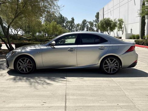 Used 2017 Lexus IS 200t F Sport w/ F Sport Package RWD image 6