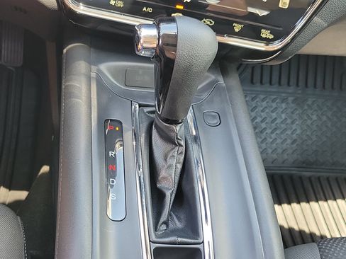 Used 2022 Honda HR-V EX image 26