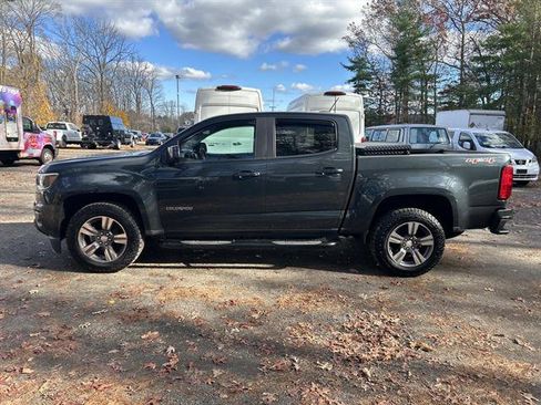 Used 2018 Chevrolet Colorado W/T w/ Custom Special Edition image 8