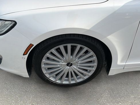 Used 2017 Lincoln MKZ Reserve w/ Technology Package image 33