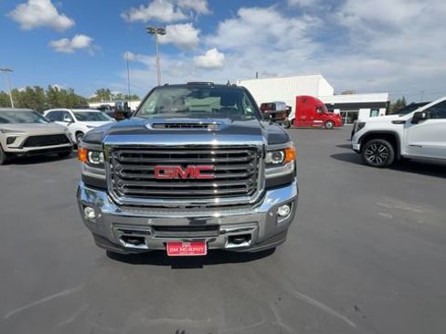 Certified 2018 GMC Sierra 2500 SLT w/ Snow Plow Prep Package AWD/4WD image 3