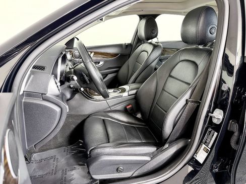 Used 2017 Mercedes-Benz C 300 4MATIC Sedan image 33