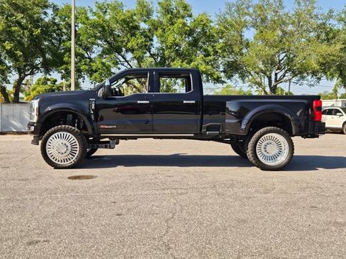 Used 2024 Ford F450 Limited w/ FX4 Off-Road Package image 5