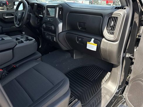 New 2026 Chevrolet Silverado 1500 Custom image 24