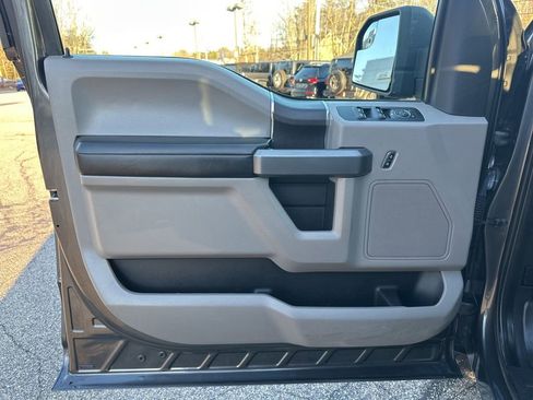 Used 2019 Ford F150 XLT image 14