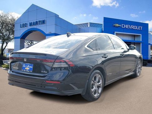 Used 2024 Honda Accord EX image 3