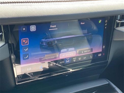 New 2026 Lincoln Navigator Reserve w/ Jet Appearance Package image 23