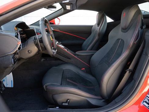 Certified 2025 Ferrari Roma Spider image 32