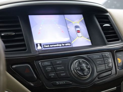 Used 2015 Nissan Pathfinder Platinum w/ Cargo Package image 19