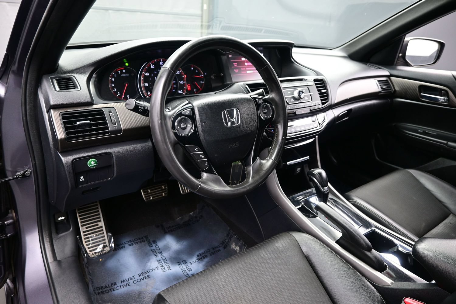 Used 2017 Honda Accord Sport image 13