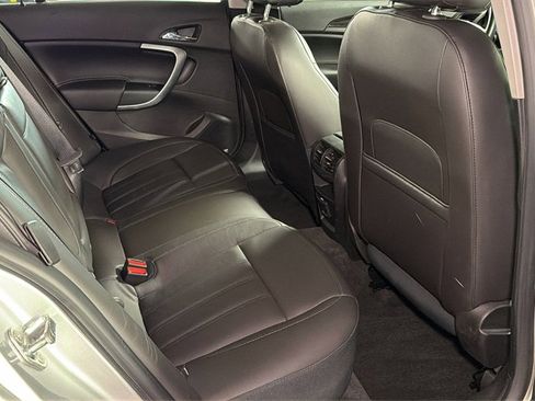 Used 2014 Buick Regal Premium w/ Driver Confidence Package #2 image 12