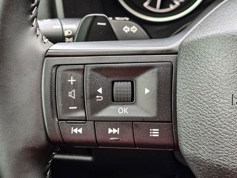 Used 2026 Nissan Rogue SV AWD/4WD image 20