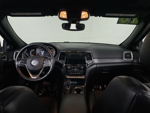 Used 2020 Jeep Grand Cherokee Altitude AWD/4WD image 26