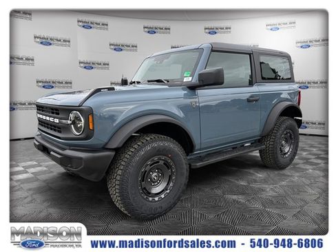 New 2025 Ford Bronco 2-Door w/ Sasquatch Package image 1