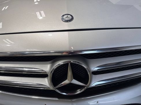 Used 2017 Mercedes-Benz E 400 4MATIC Wagon image 62