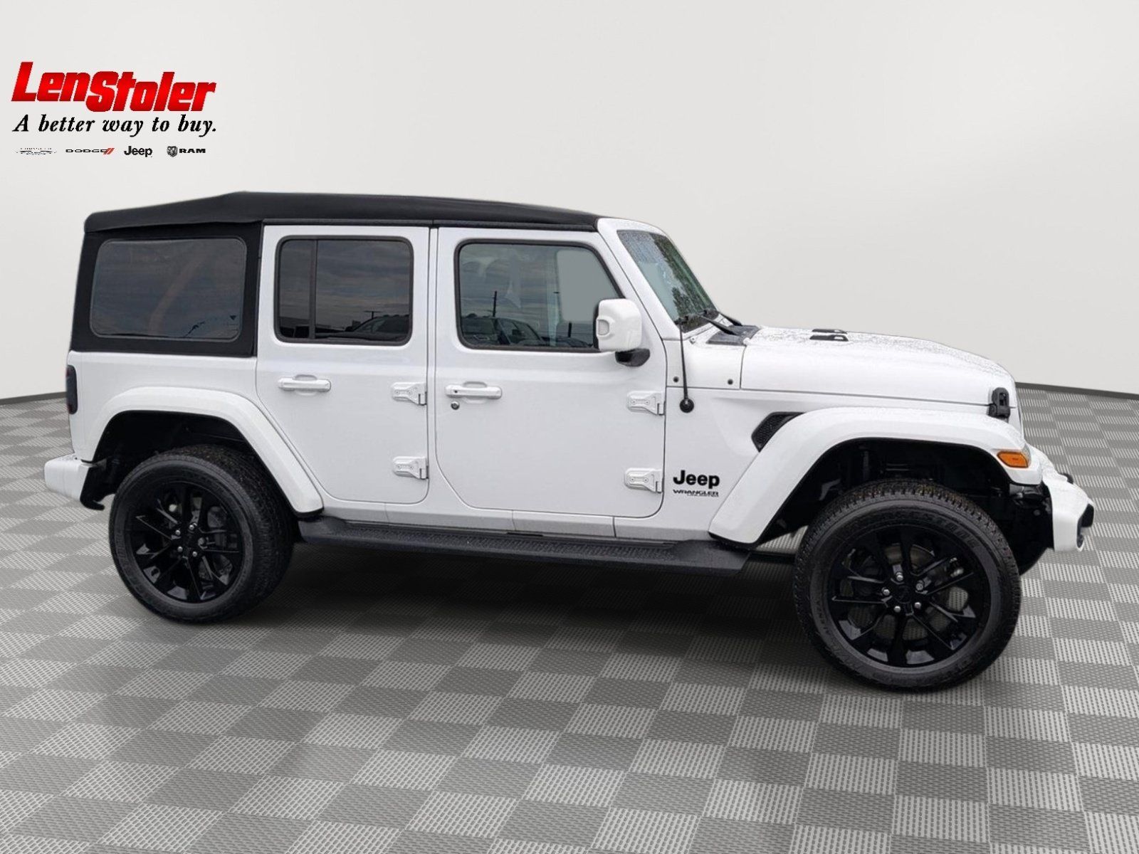 Used 2022 Jeep Wrangler Unlimited Sahara AWD/4WD image 7