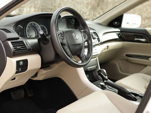 Used 2014 Honda Accord EX-L image 9