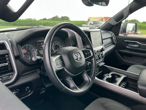 Used 2022 RAM 1500 Big Horn AWD/4WD image 2