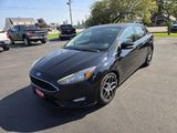 Used 2017 Ford Focus SEL image 3