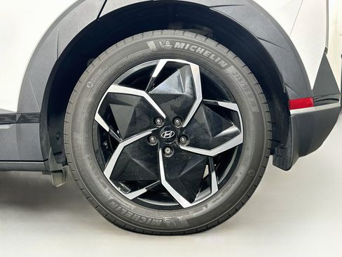 Used 2024 Hyundai Ioniq 5 SEL RWD image 11