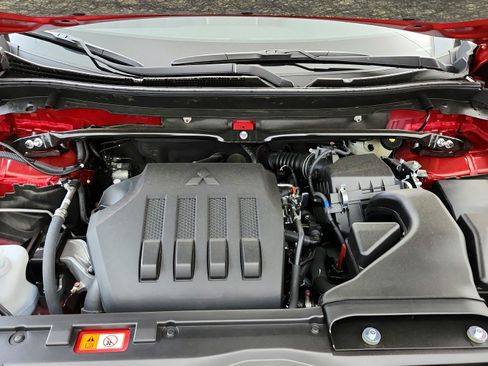 Used 2025 Mitsubishi Eclipse Cross SE AWD/4WD image 31