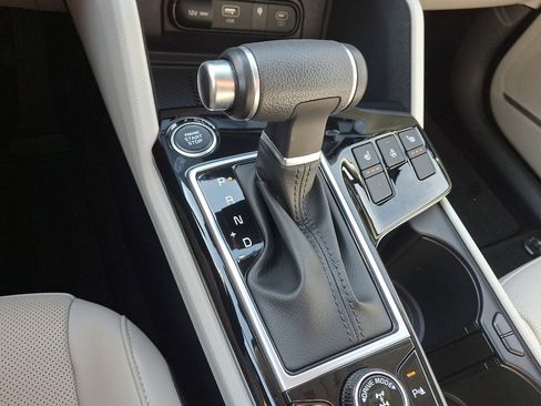 Used 2023 Kia Sportage EX image 14