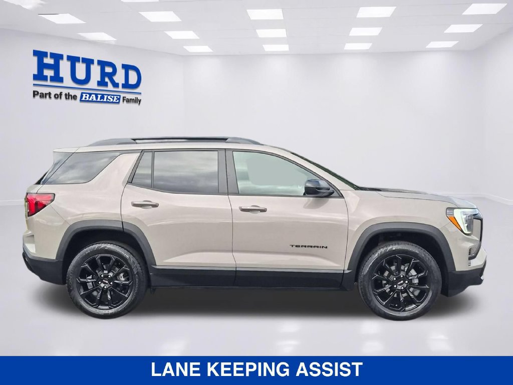 Used 2026 GMC Terrain Elevation w/ Black Edition AWD/4WD image 3