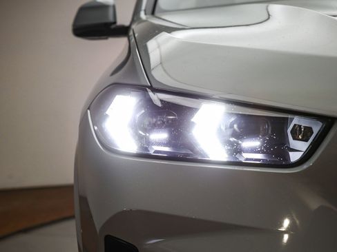 Certified 2024 BMW X5 xDrive40i w/ M Sport Package image 5