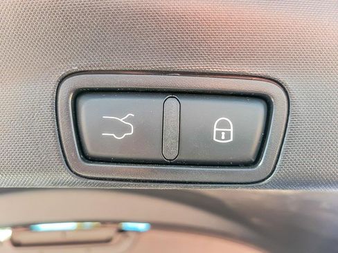 Used 2022 Alfa Romeo Stelvio Ti w/ Active Assist Plus Package image 21