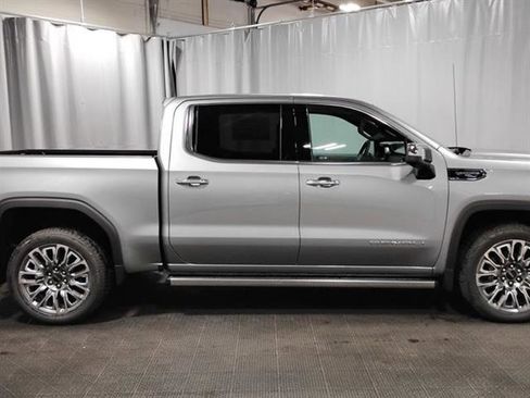 New 2025 GMC Sierra 1500 Denali Ultimate image 2