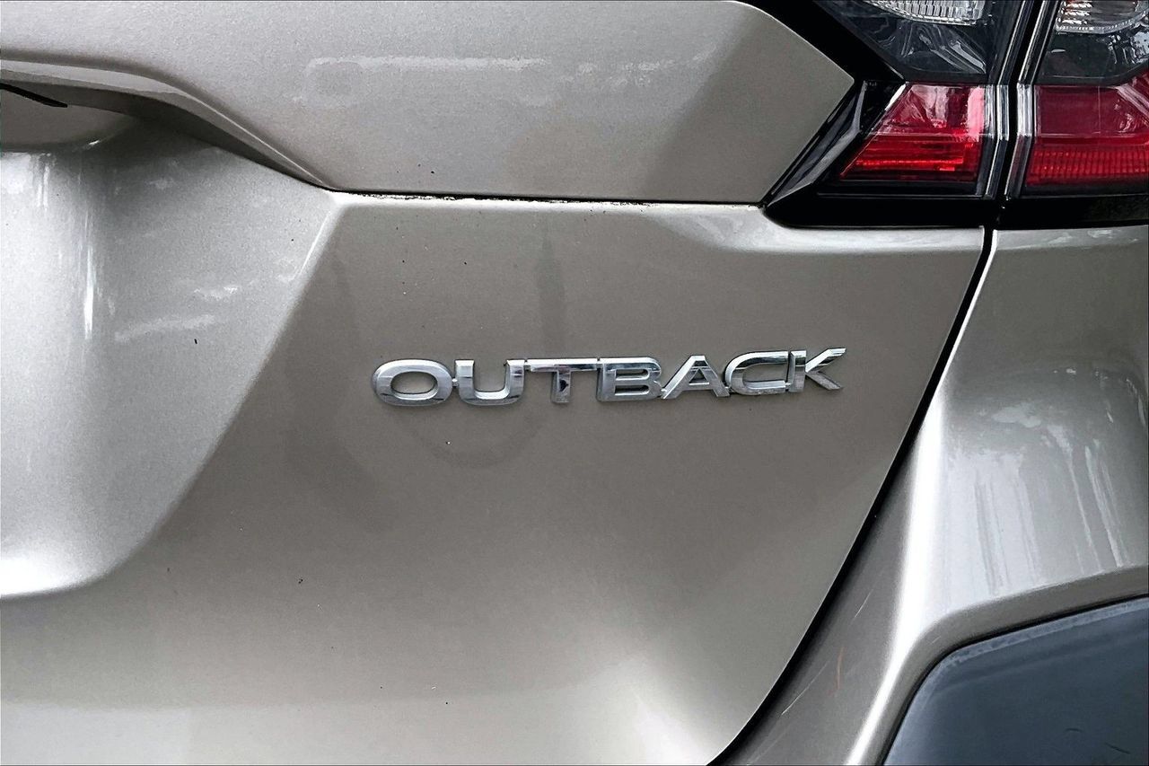 Used 2020 Subaru Outback Premium AWD/4WD image 21