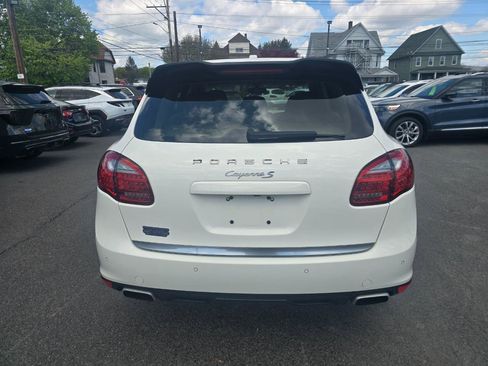 Used 2012 Porsche Cayenne S AWD/4WD image 17