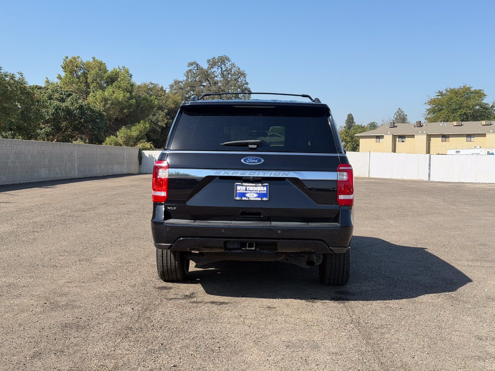 Used 2021 Ford Expedition XLT AWD/4WD image 4