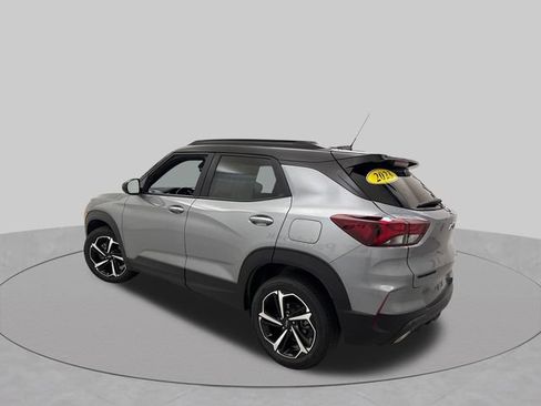 Used 2023 Chevrolet TrailBlazer RS FWD image 3