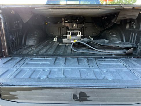 Used 2019 Ford F350 Platinum w/ Platinum Ultimate Package image 20