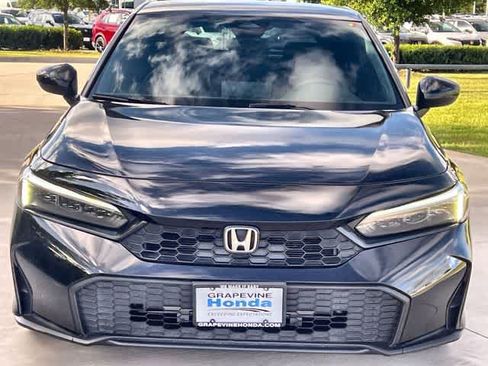Used 2025 Honda Civic Sport image 7