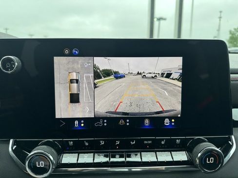 New 2025 Chevrolet Colorado Z71 w/ Technology Package image 24