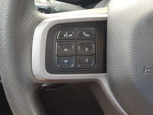 Used 2022 RAM 5500 Tradesman w/ Chrome Appearance Group RWD image 20